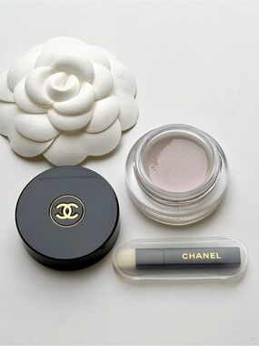 CHANEL GLOSS LUMIÈRE MIROIR D'EAU Iridescent Gloss w/ Mini Brush BNIB